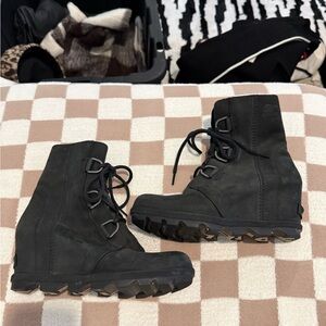 Sorel Black Wedge Boots